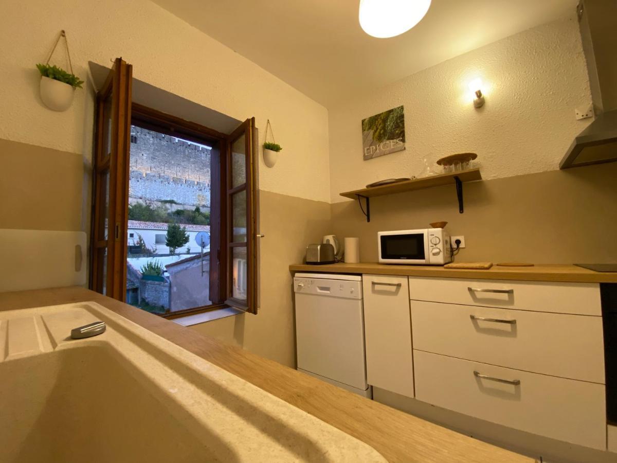 Au Pied De La Cite, T3 Au Calme Appartement Carcassonne Buitenkant foto